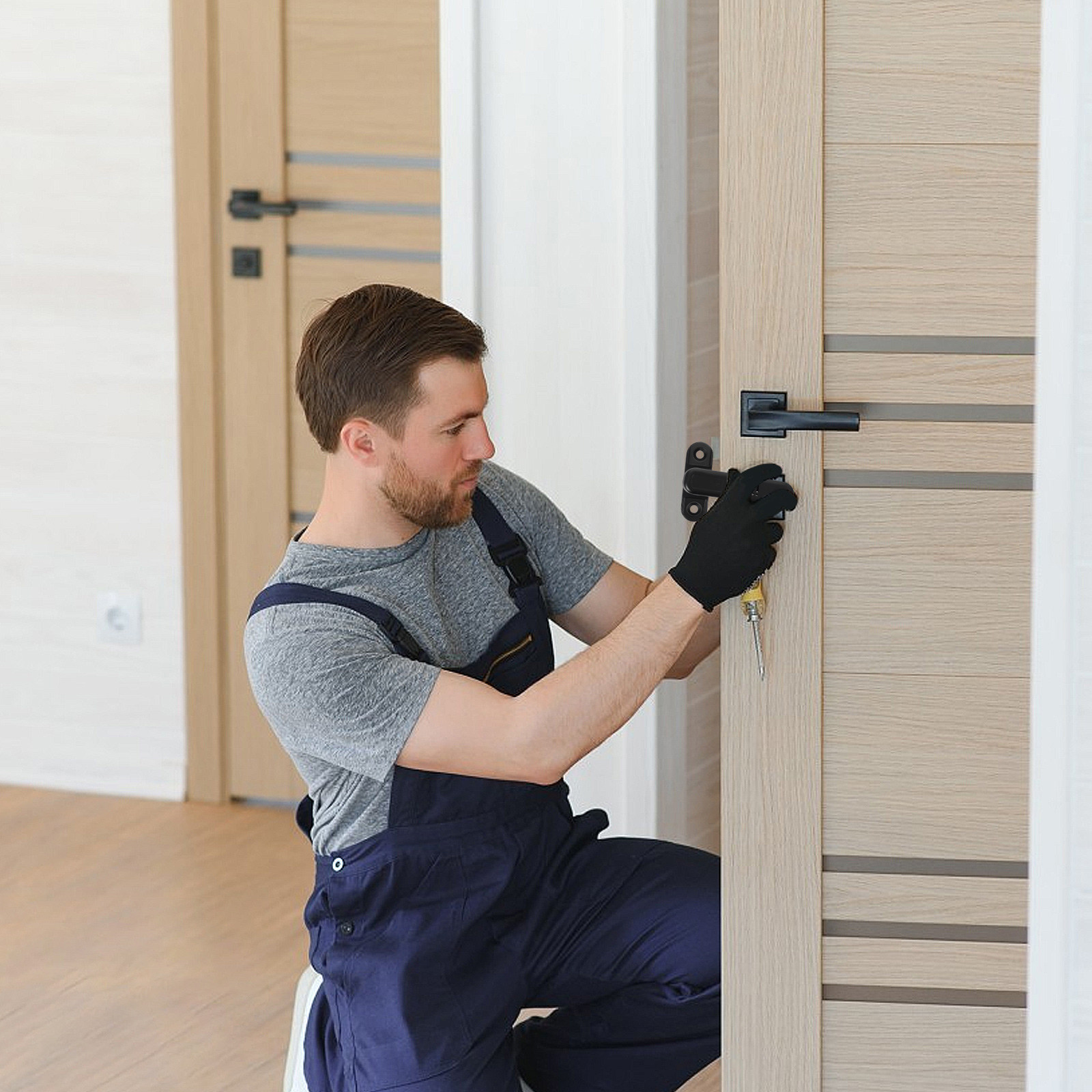 Door Stop Alarm - อุปกรณ์กันขโมยแบบพกพาพร้อมสัญญาณเตือน สำหรับป้องกันการโจรกรรม ใช้ได้กับบ้าน โรงแรม อพาร์ทเมนท์ และป้องกันสัตว์เลี้ยง