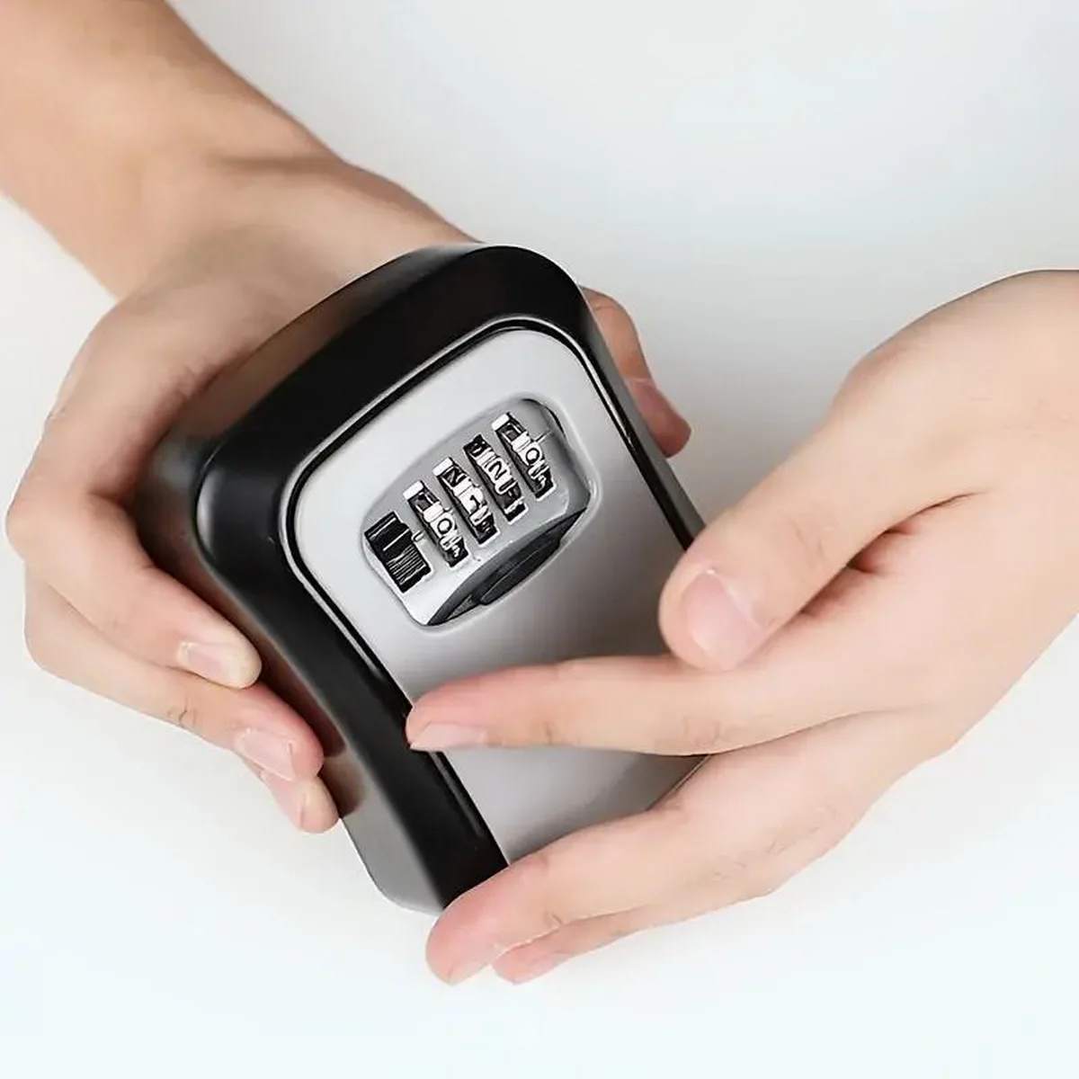 กล่องเก็บกุญแจแบบพกพา กันน้ำ พ - Lockbox Key Secure บทวิจารณ์และราคา