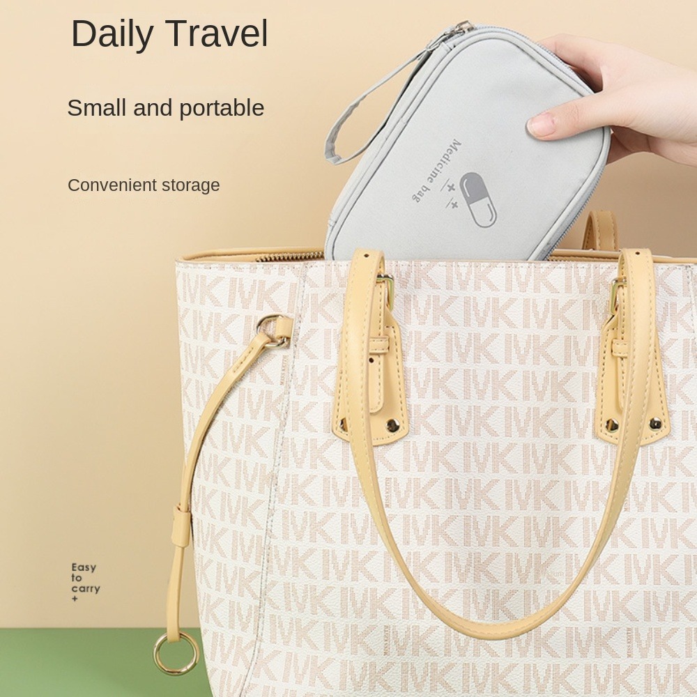 กระเป๋ายาอเนกประสงค์สีชมพู/สีฟ - First Aid Bag Kit บทวิจารณ์และราคา