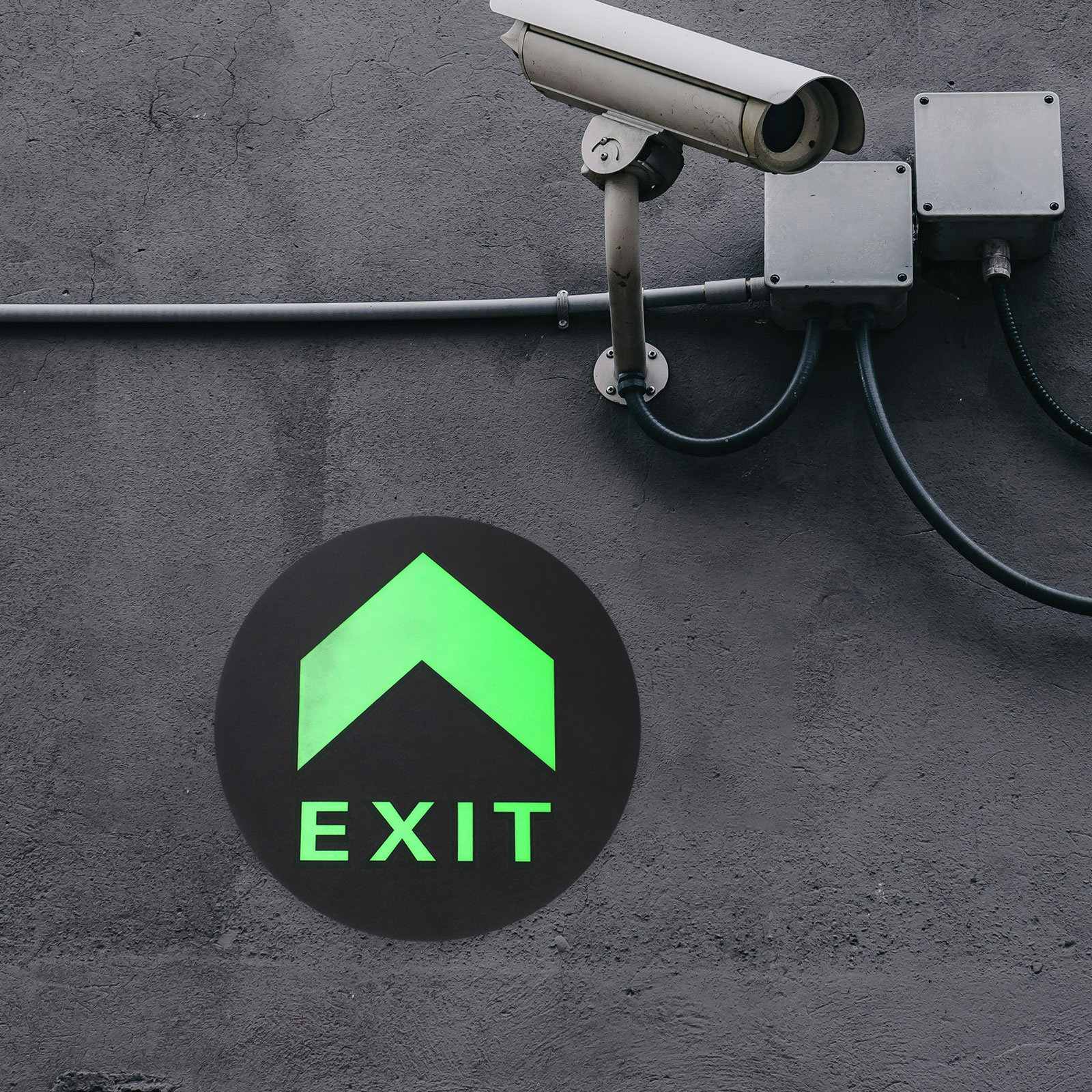 สติกเกอร์สัญลักษณ์ทางออกเรืองแ - Emergency Exit Sign บทวิจารณ์และราคา